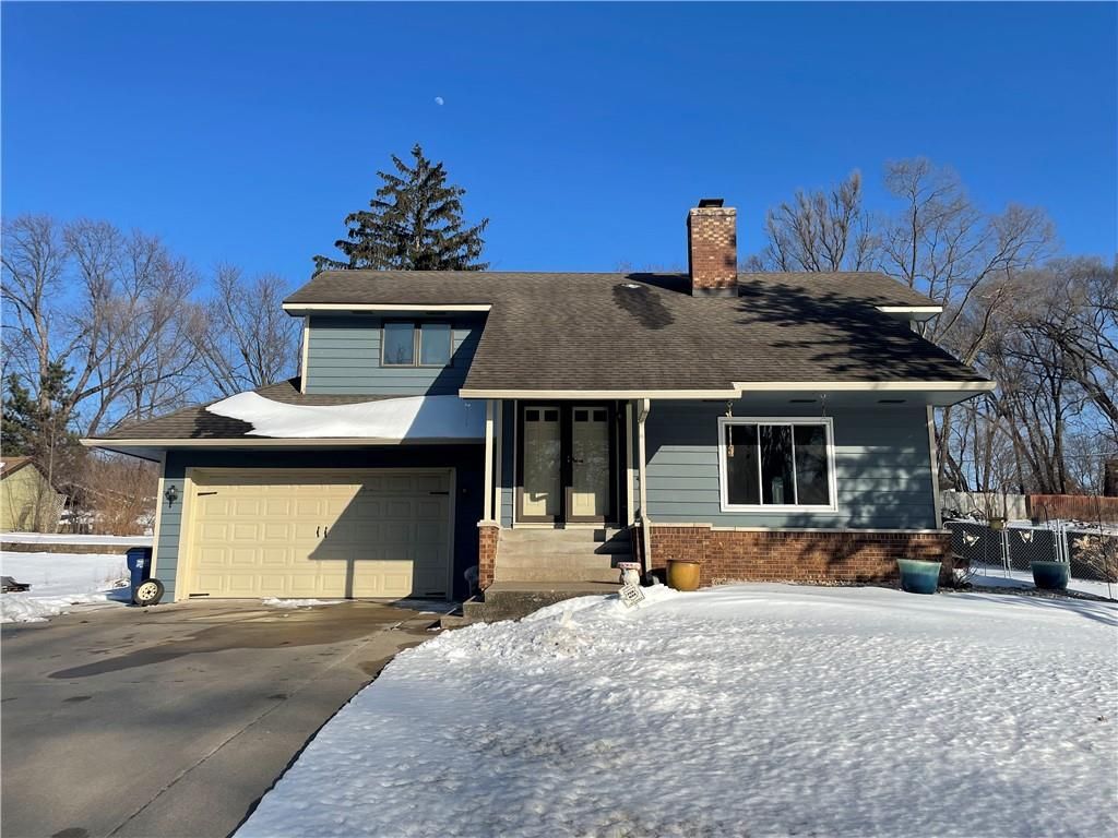 Photo of N4388 Esther DRIVE, Onalaska, WI 54650 (MLS # 1598807)