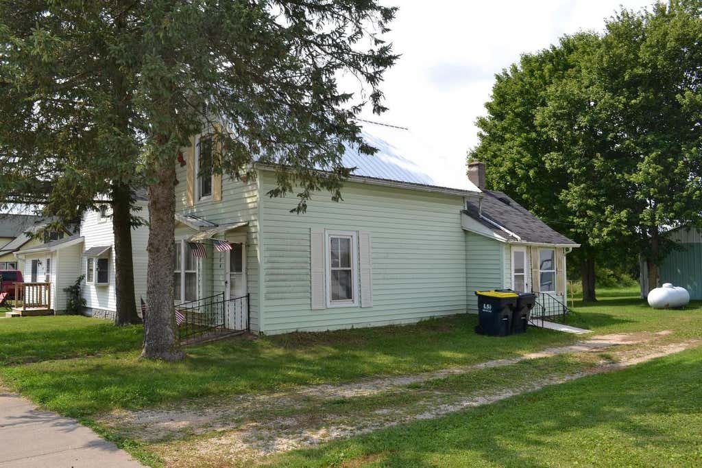 Photo of 108 W Main STREET, Camp Douglas, WI 54618 (MLS # 2029785)