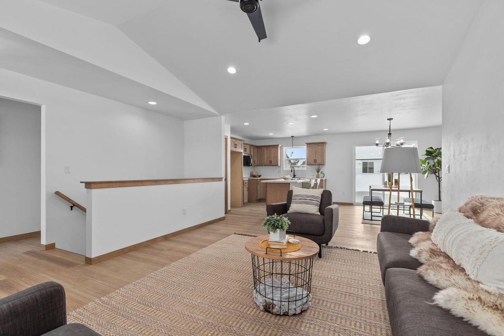 Photo of 2045 Red Fox LANE, Kaukauna, WI 54130 (MLS # 50317946)