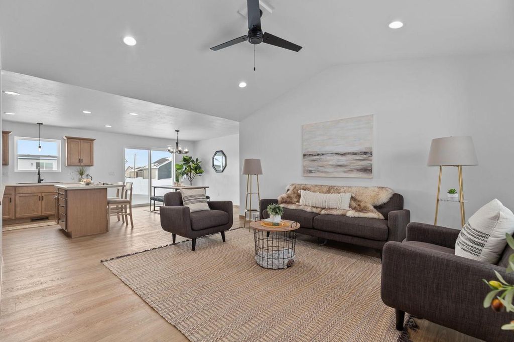 Photo of 2045 Red Fox LANE, Kaukauna, WI 54130 (MLS # 50317946)