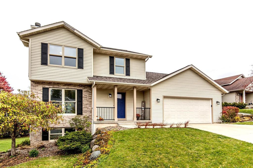 Photo of 10308 County Road F, Newton, WI 53063 (MLS # 1945025)