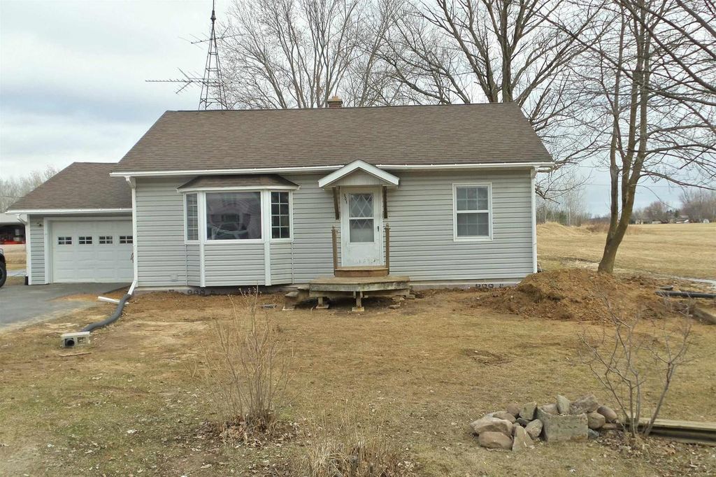 Photo of 601 W Business County Road A, Dorchester, WI 54425 (MLS # 22600929)