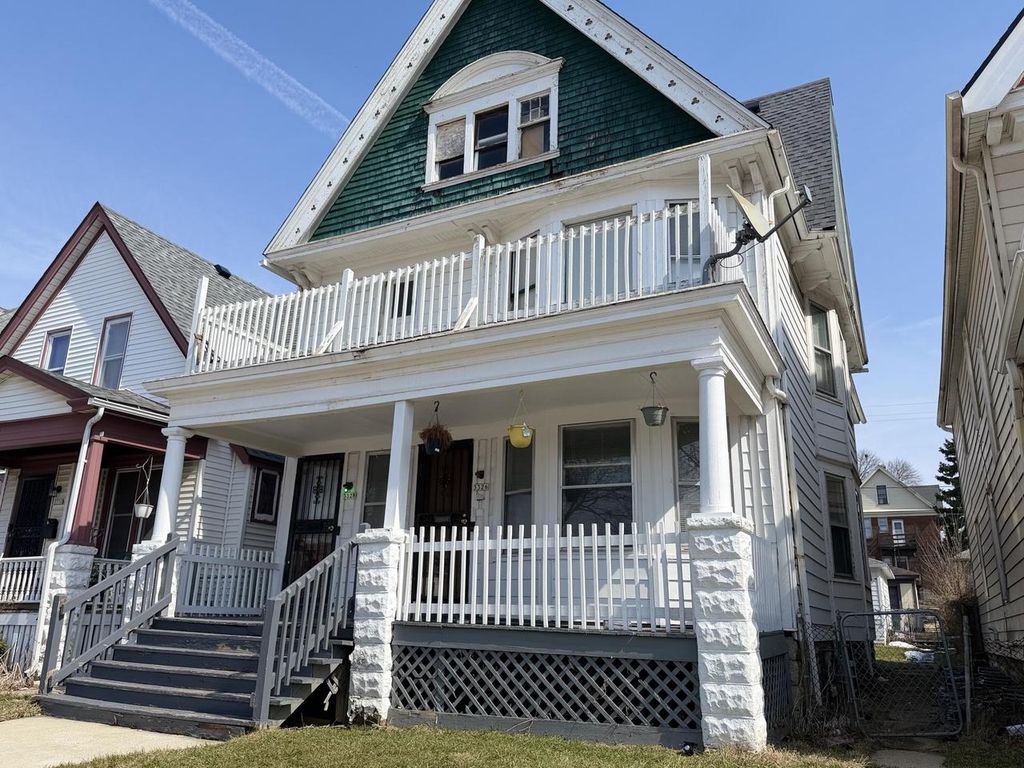 Photo of 3326 N 23rd STREET #3328, Milwaukee, WI 53206 (MLS # 1954736)