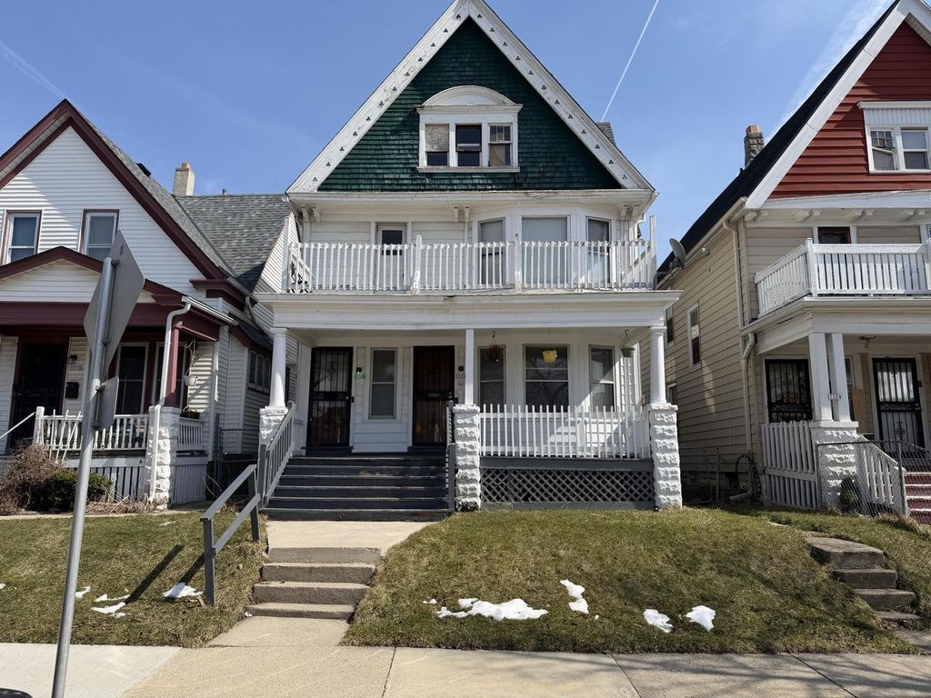 Photo of 3326 N 23rd STREET #3328, Milwaukee, WI 53206 (MLS # 1954736)