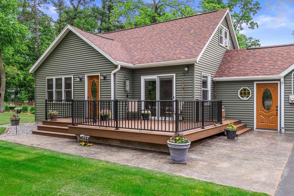 Photo of 4831 N Beach ROAD, Wisconsin Rapids, WI 54494 (MLS # 2025562)