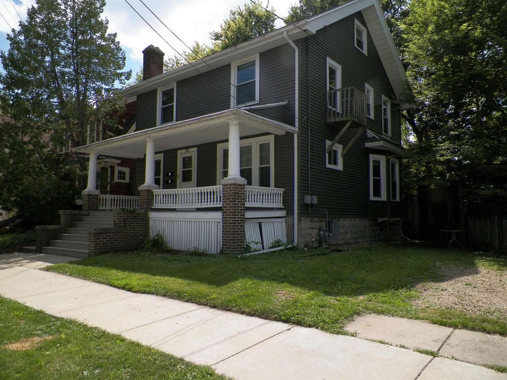 Photo of 426 N Ingersoll STREET, Madison, WI 53703 (MLS # 2032044)
