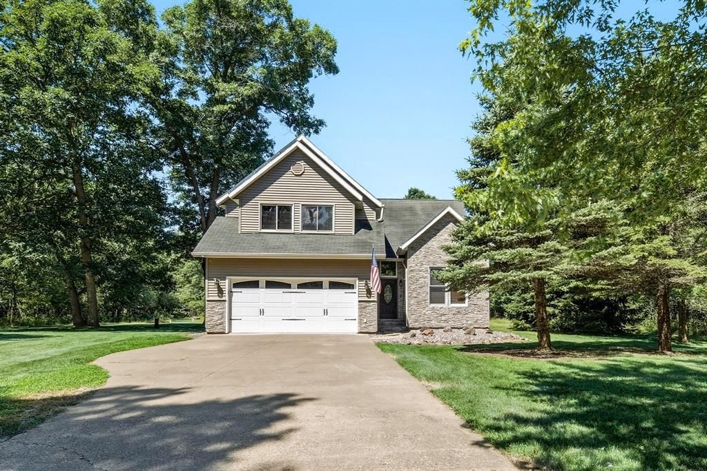 Photo of 6542 187th STREET, Chippewa Falls, WI 54729 (MLS # 1603323)