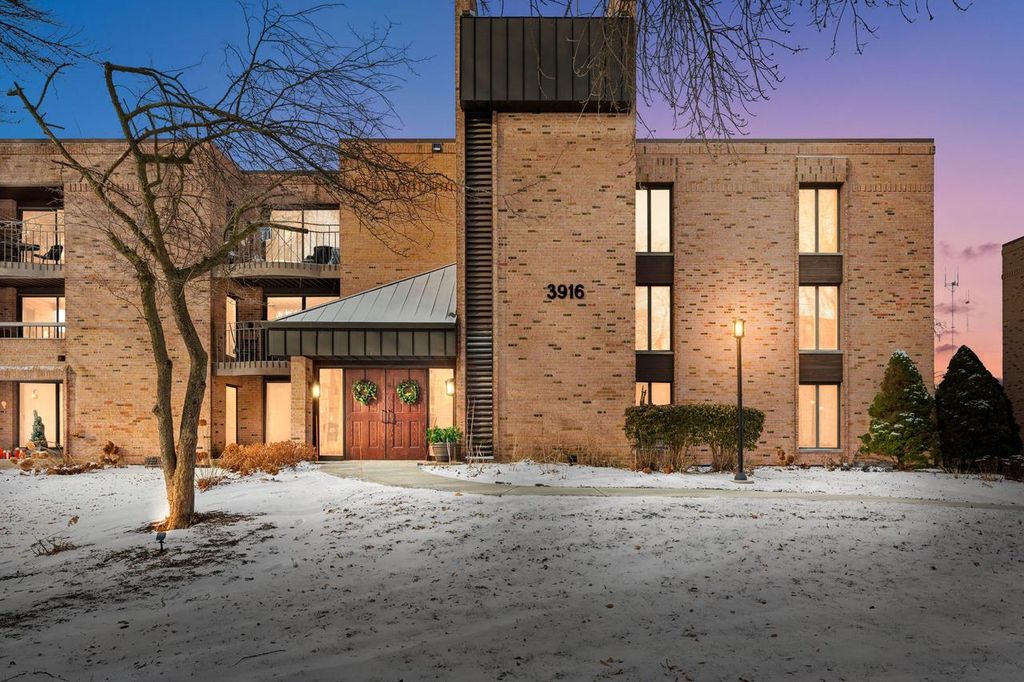 Photo of 3916 N Oakland AVENUE #224, Milwaukee, WI 53211 (MLS # 1934381)