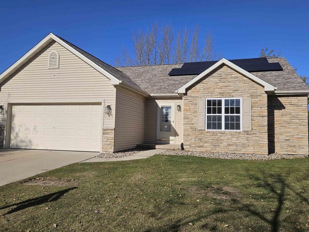 Photo of 116 Prairie View DRIVE, Beaver Dam, WI 53916 (MLS # 2008822)