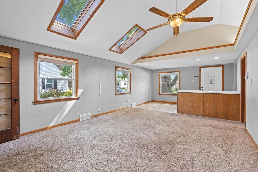 Photo of 289 17th STREET, Fond Du Lac, WI 54935 (MLS # 50325398)