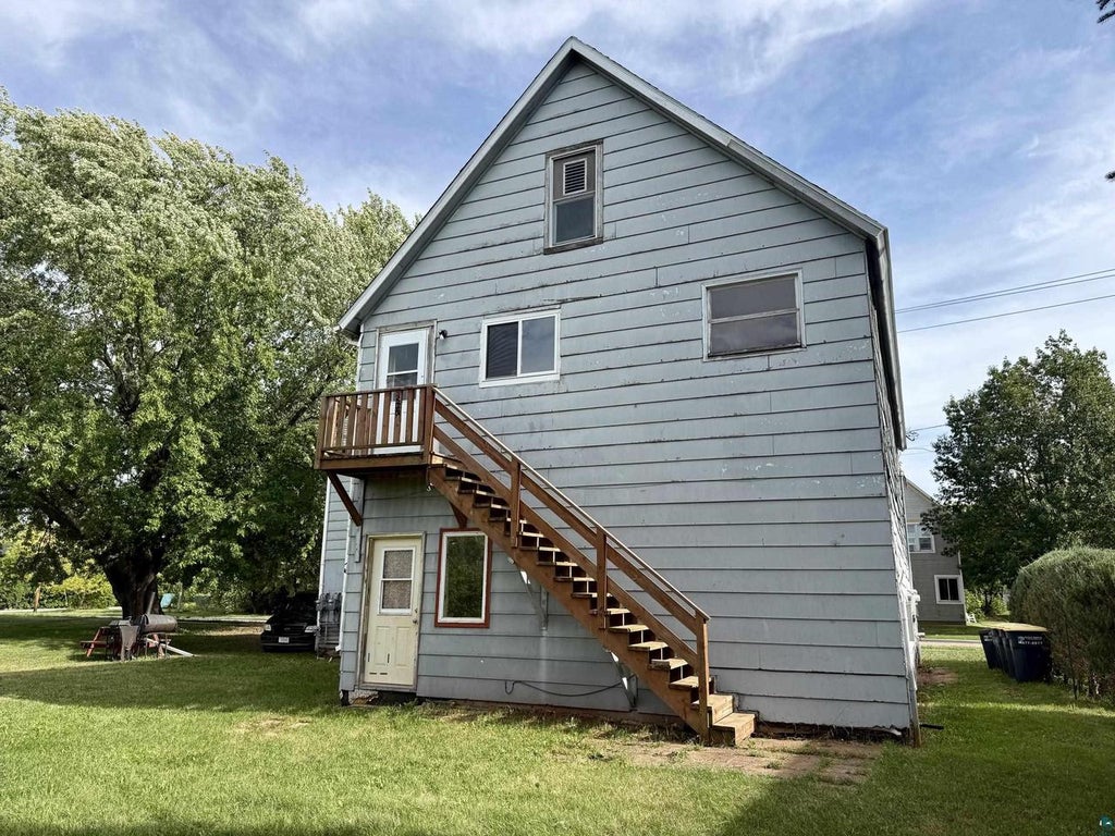 Photo of 609 St Claire STREET, Ashland, WI 54806 (MLS # 6127937)