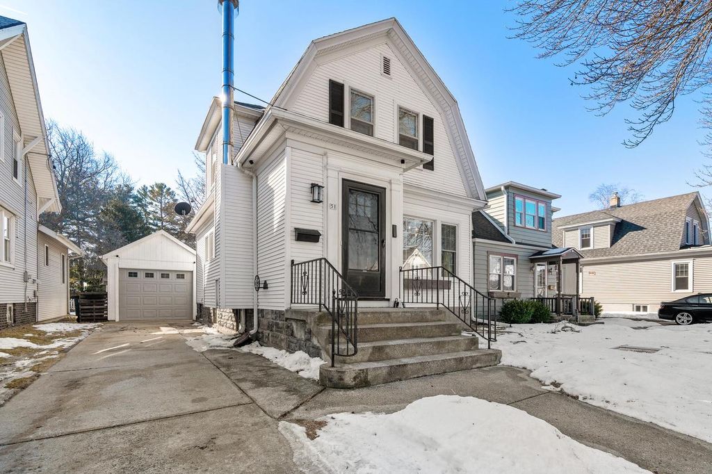 Photo of 51 Lighthouse COURT, Sheboygan, WI 53081 (MLS # 1950206)