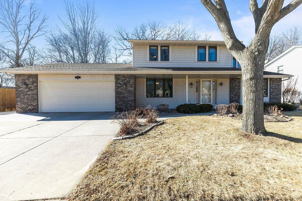 Photo of 3329 S Bob O Link LANE, Appleton, WI 54915 (MLS # 50321762)