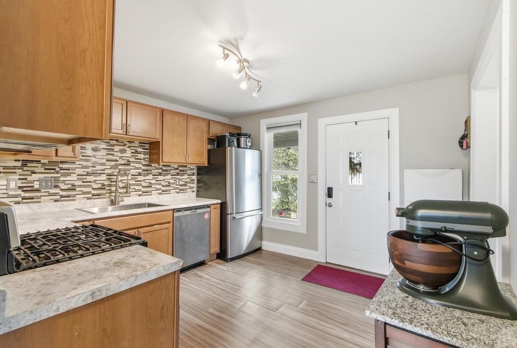 Photo of 331 E Carroll STREET, Portage, WI 53901 (MLS # 2021051)