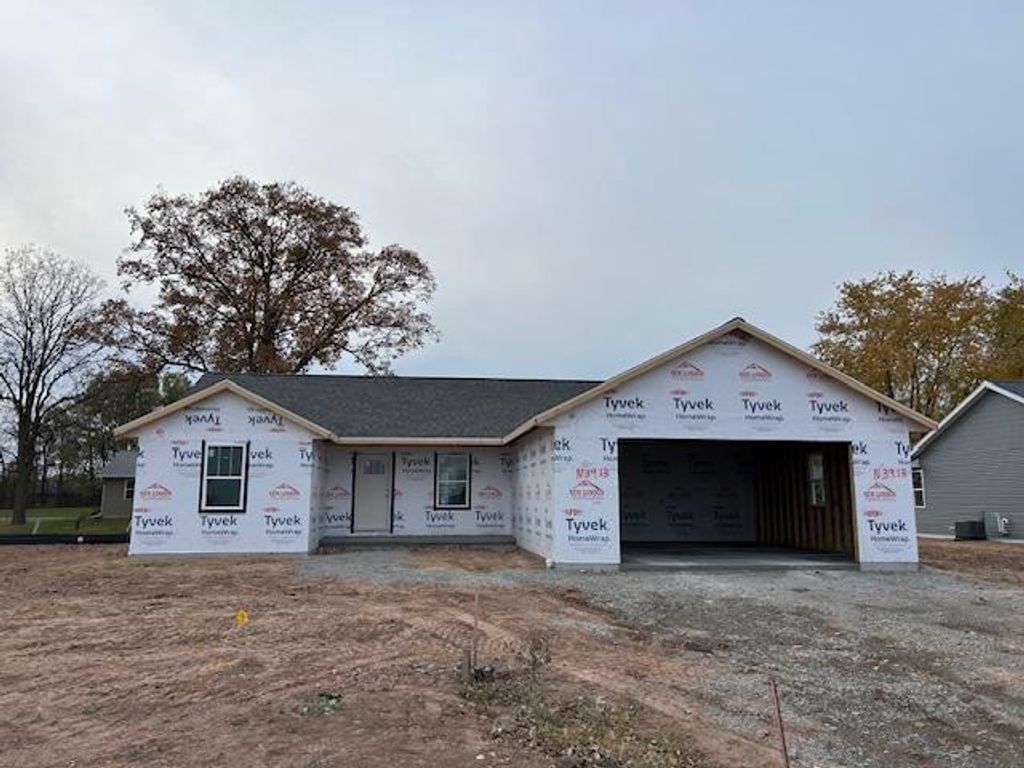 Photo of N3913 Wettering WAY, Kaukauna, WI 54130 (MLS # 50318281)