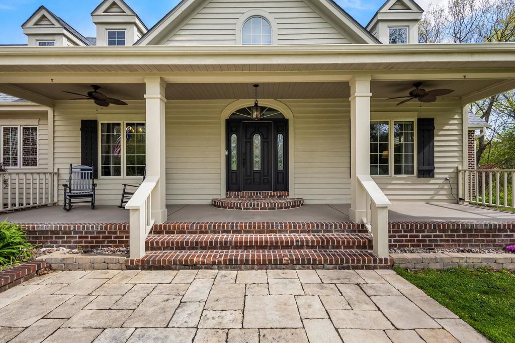 Photo of W326N4714 Buckhorn DRIVE, Nashotah, WI 53058 (MLS # 2022105)