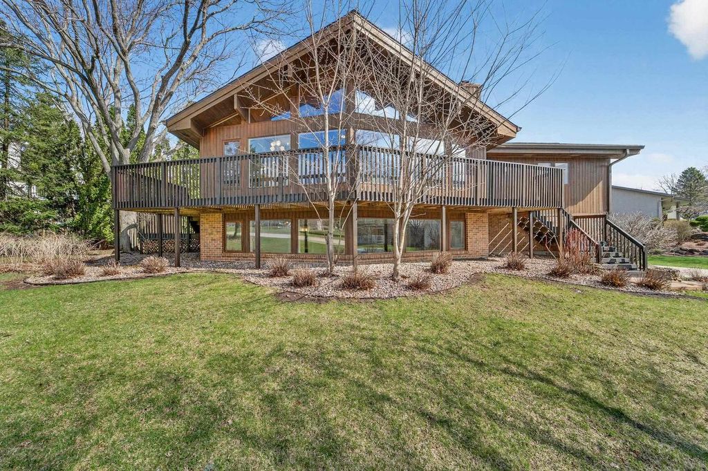 Photo of 700 Reid DRIVE, Mount Horeb, WI 53572 (MLS # 2020378)