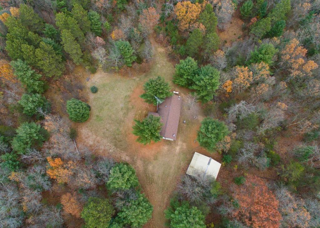 Photo of N8604 17th AVENUE, Neshkoro, WI 54960 (MLS # 2020311)