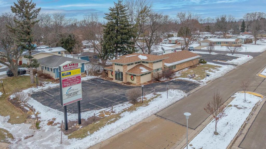 Photo of 718 Park AVENUE, Beaver Dam, WI 53916 (MLS # 2015029)