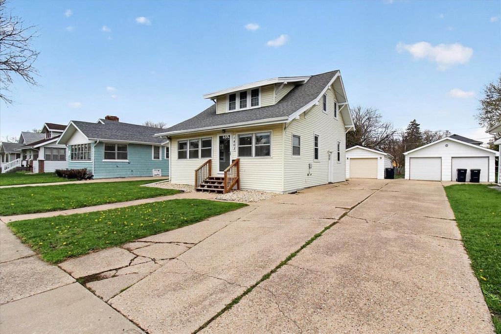Photo of 1403 E Van Buren STREET, Janesville, WI 53545 (MLS # 2020946)