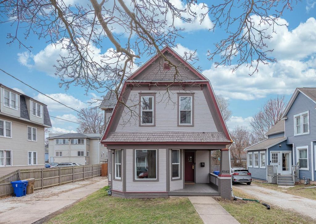 Photo of 6562 5th AVENUE, Kenosha, WI 53143 (MLS # 1956278)