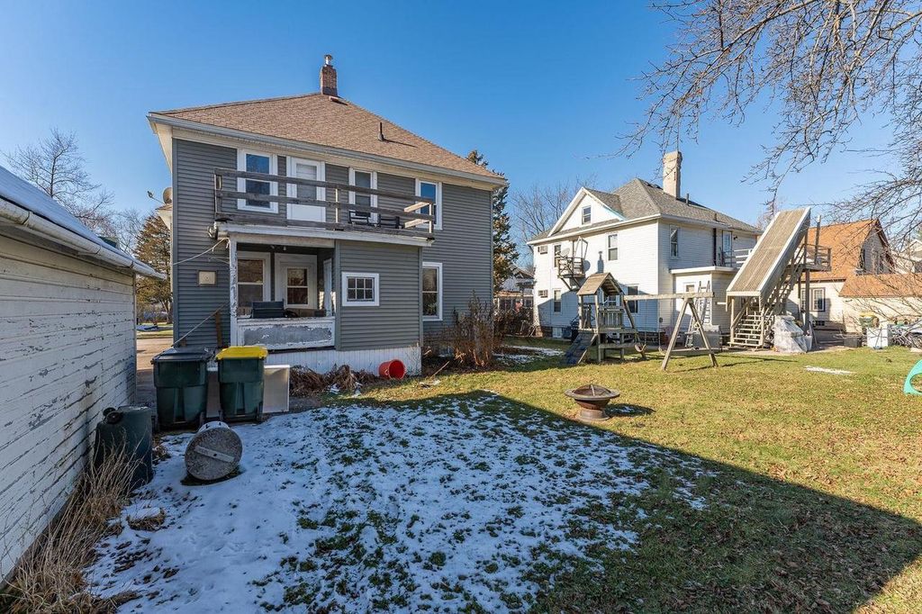 Photo of 645 S Oak Park COURT, Milwaukee, WI 53214 (MLS # 1947197)