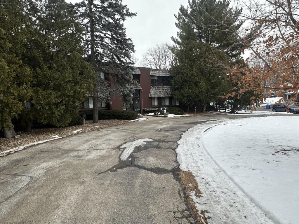 Photo of 7106 Fortune DRIVE #1, Middleton, WI 53562 (MLS # 2017865)