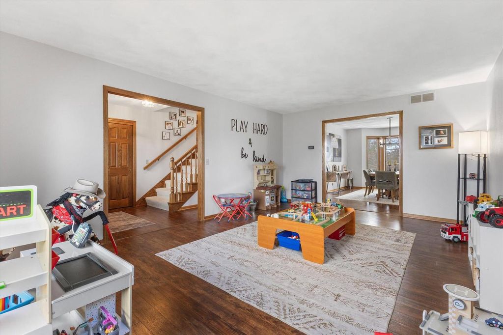 Photo of 26041 Deer Ridge TRAIL, Waterford, WI 53185 (MLS # 1957874)