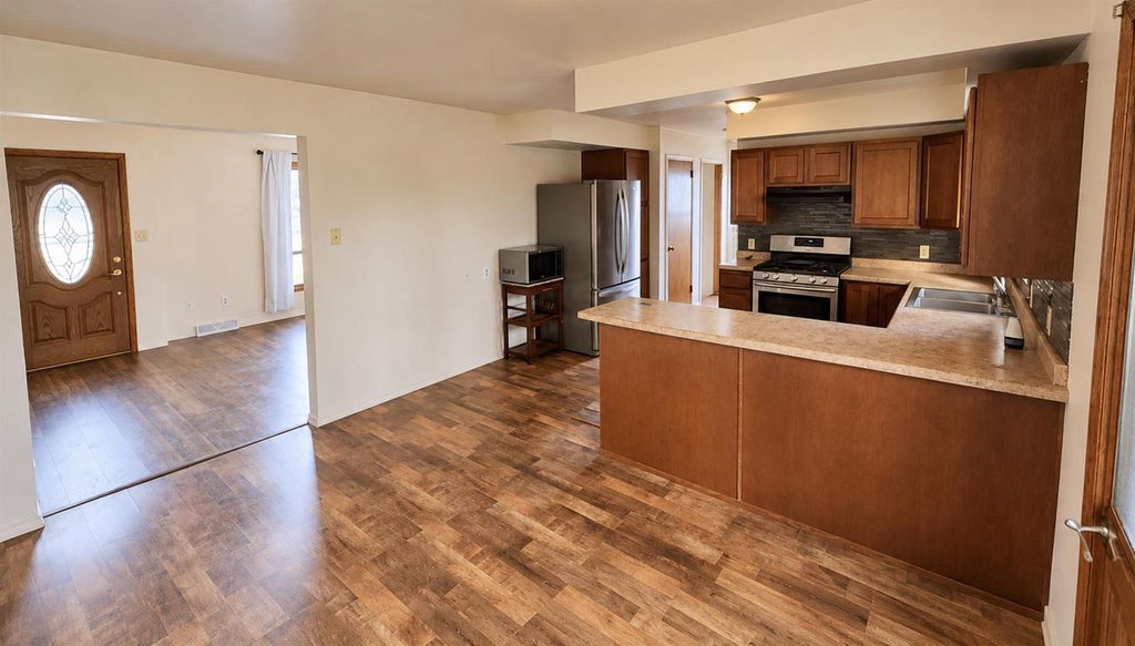 Photo of 215 Center STREET, North Fond Du Lac, WI 54937 (MLS # 50334955)