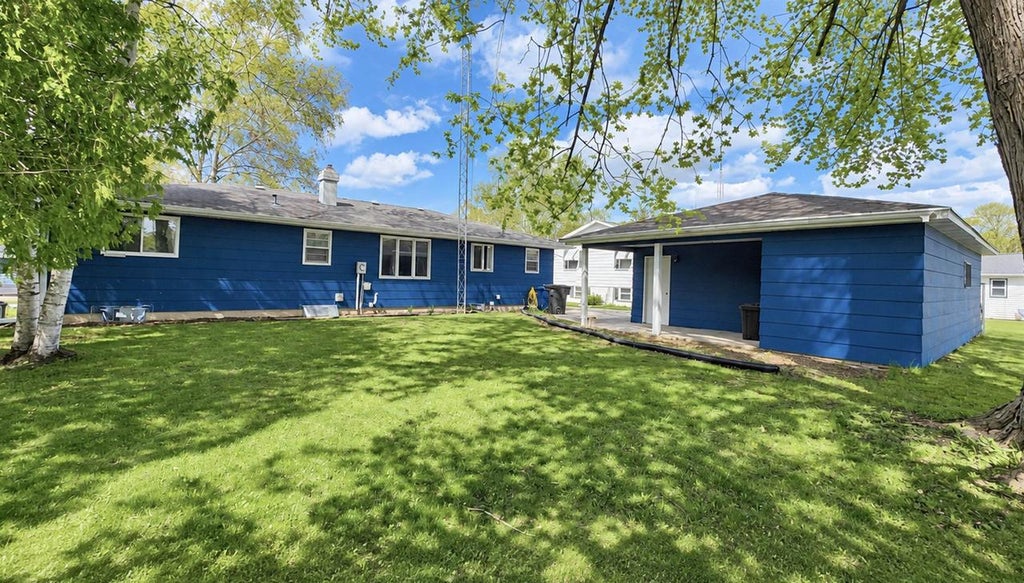 Photo of 215 Center STREET, North Fond Du Lac, WI 54937 (MLS # 50334955)