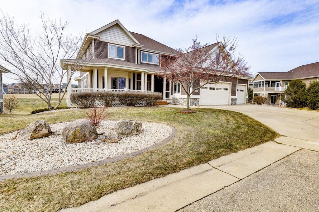 Photo of 1425 Nels COURT, Waunakee, WI 53597 (MLS # 2019089)