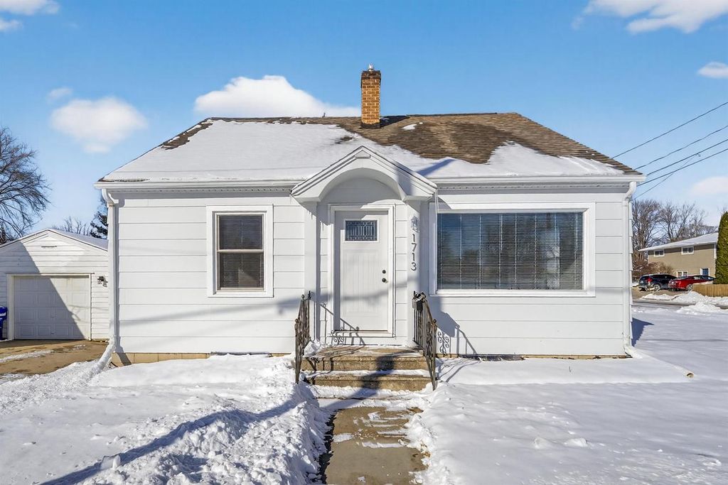 Photo of 1713 Green Bay ROAD, Kaukauna, WI 54130 (MLS # 50318936)