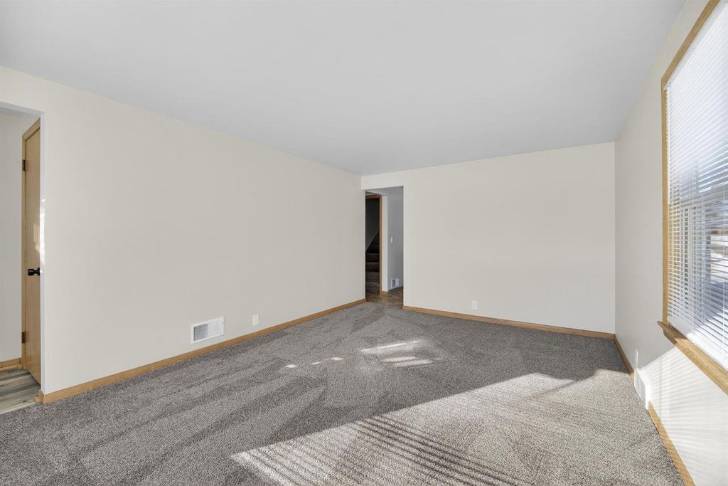 Photo of 1713 Green Bay ROAD, Kaukauna, WI 54130 (MLS # 50318936)