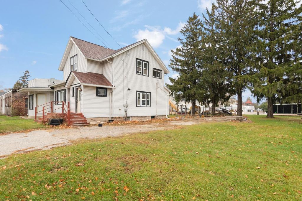 Photo of 111 Elm STREET, Whitelaw, WI 54247 (MLS # 50318425)