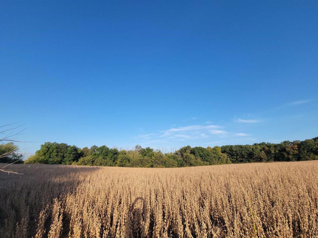 Photo of Hillcrest ROAD, Fond Du Lac, WI 54937 (MLS # 50319992)