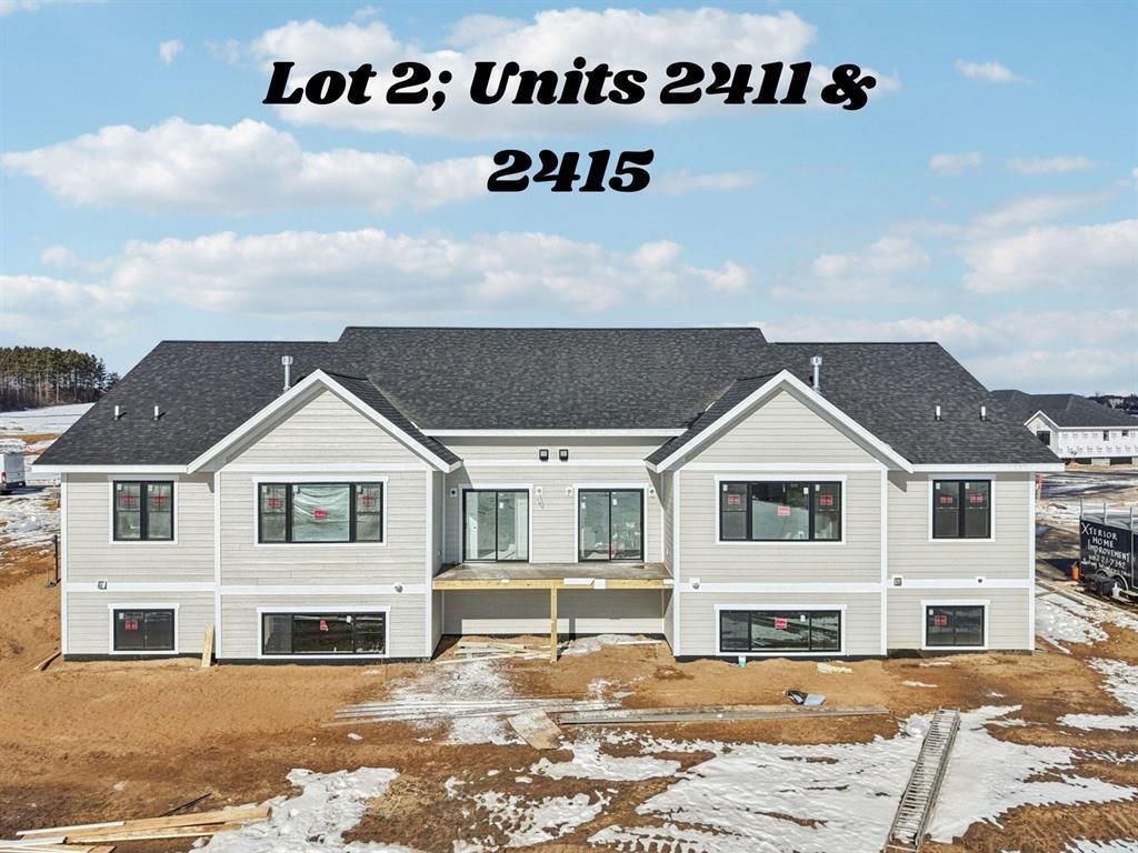 Photo of 2415 Bluestem CROSSING #LOT2, Prairie Du Sac, WI 53578 (MLS # 2016962)