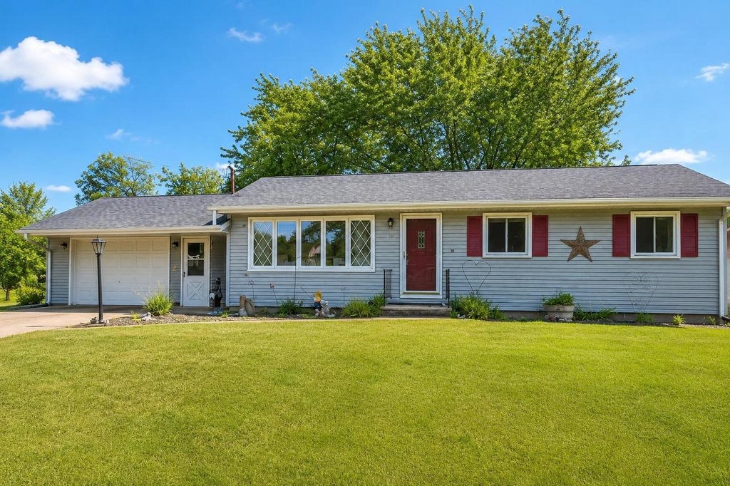 Photo of 141 Elmwood LANE, Nekoosa, WI 54457 (MLS # 22603727)
