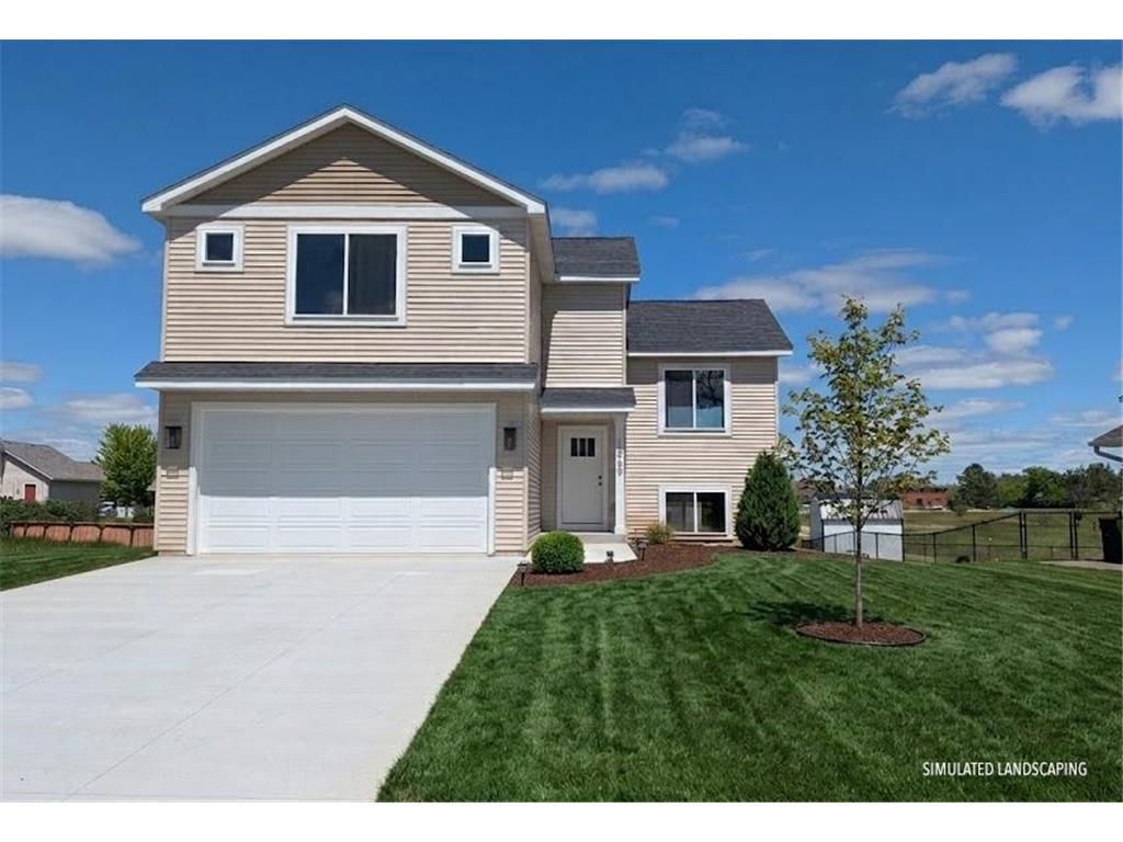 Photo of 1060 Sharptail RUN, New Richmond, WI 54017 (MLS # 7004201)