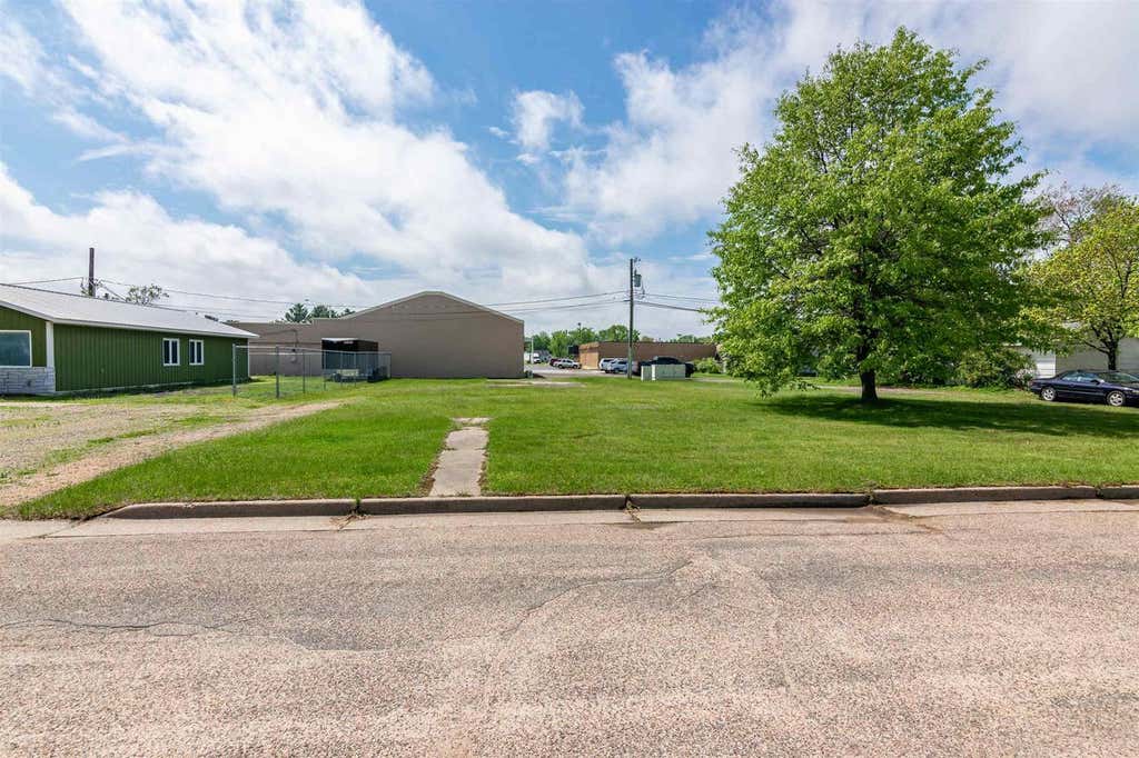 Photo of 1840 Franklin STREET #1850 Franklin Street, Wisconsin Rapids, WI 54494 (MLS # 22603663)
