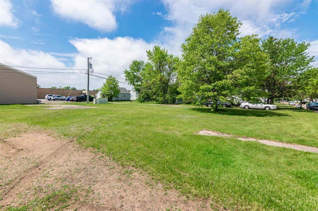 Photo of 1840 Franklin STREET #1850 Franklin Street, Wisconsin Rapids, WI 54494 (MLS # 22603663)
