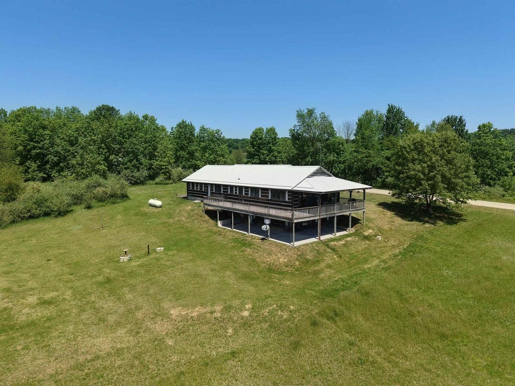 Photo of E2301 Cross Trail DRIVE, La Valle, WI 53941 (MLS # 2029305)