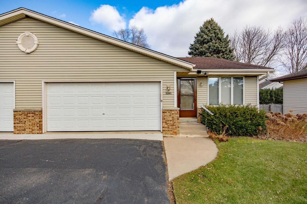 Photo of 3205 Greenwood DRIVE, Janesville, WI 53546 (MLS # 2013152)