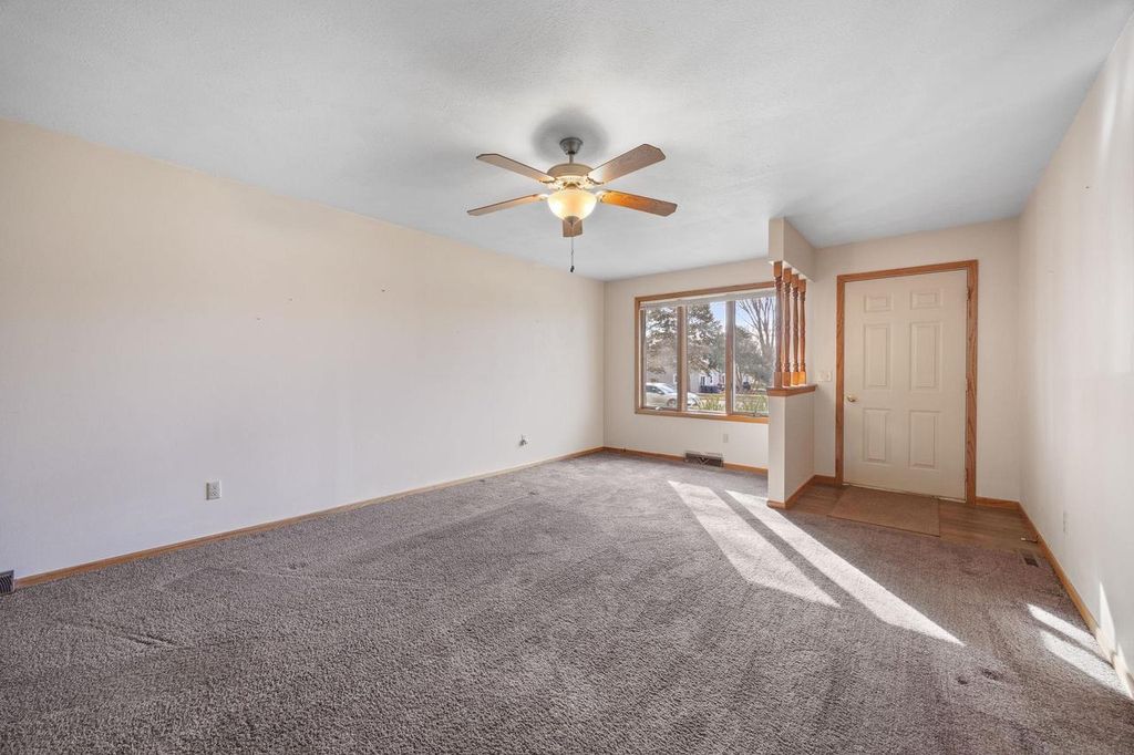 Photo of 3205 Greenwood DRIVE, Janesville, WI 53546 (MLS # 2013152)