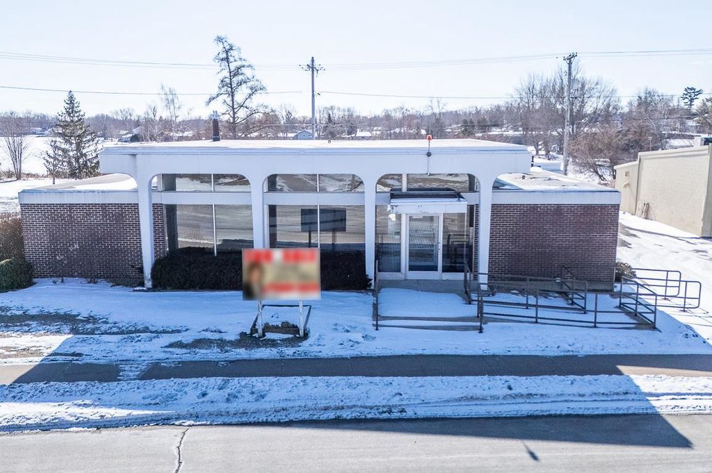 Photo of 132 E Main STREET, Hortonville, WI 54944 (MLS # 50320727)