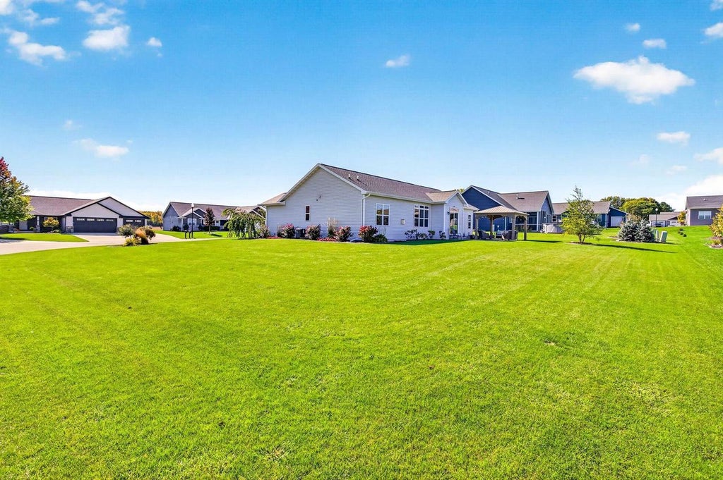 Photo of 2224 Madelynn LANE, Neenah, WI 54956 (MLS # 50334094)