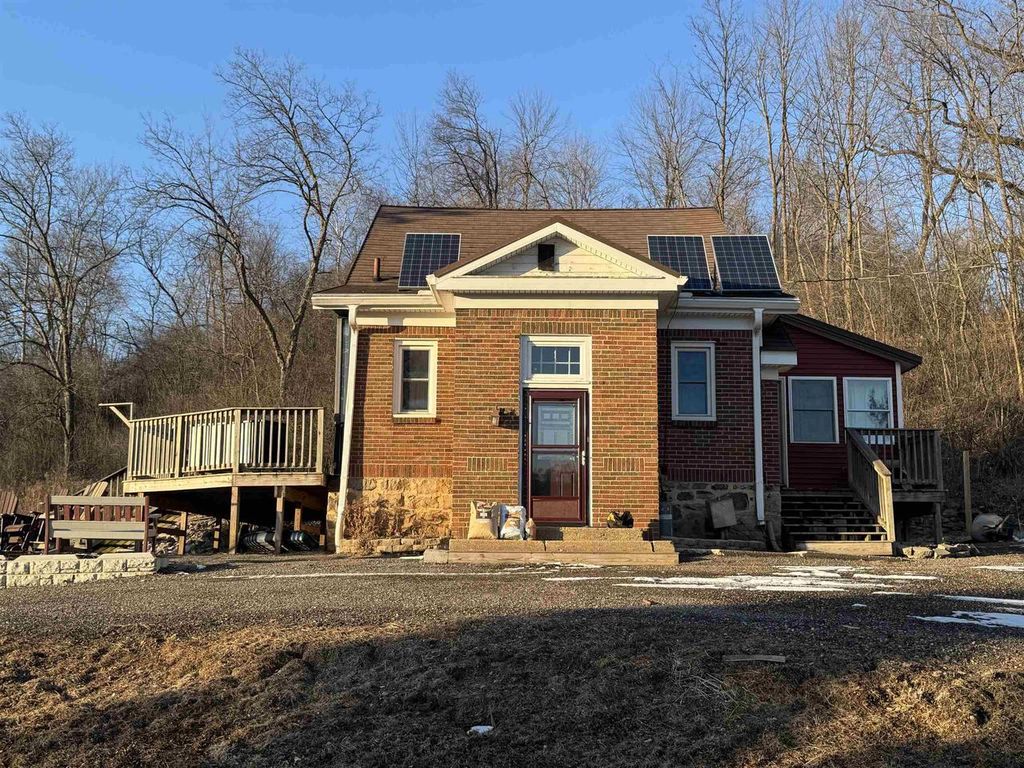 Photo of E5294A Herritz ROAD, Reedsburg, WI 53959 (MLS # 2017648)