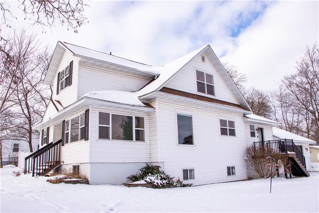 Photo of 1804 Cameron STREET, Eau Claire, WI 54703 (MLS # 1597348)