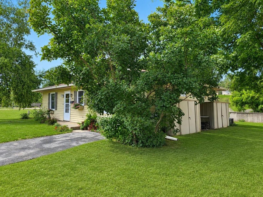 Photo of 144 W Lucy STREET, Darlington, WI 53530 (MLS # 2030303)