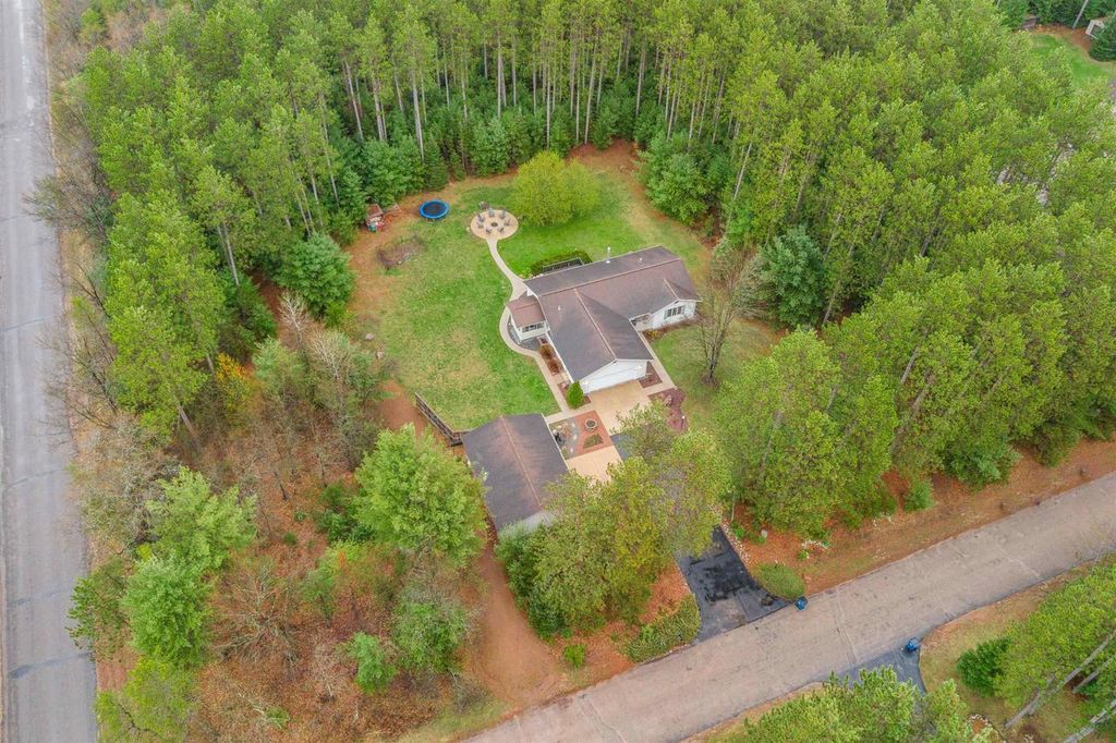 Photo of 4790 Emerald LANE, Stevens Point, WI 54482 (MLS # 22601846)