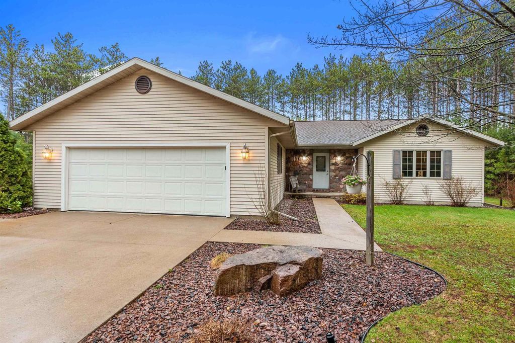 Photo of 4790 Emerald LANE, Stevens Point, WI 54482 (MLS # 22601846)